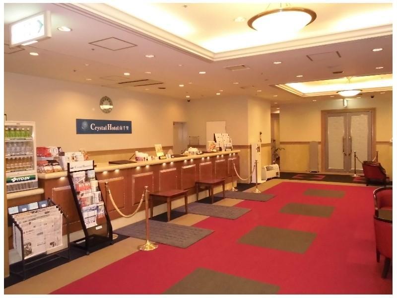 Minamisenri Crystal Hotel